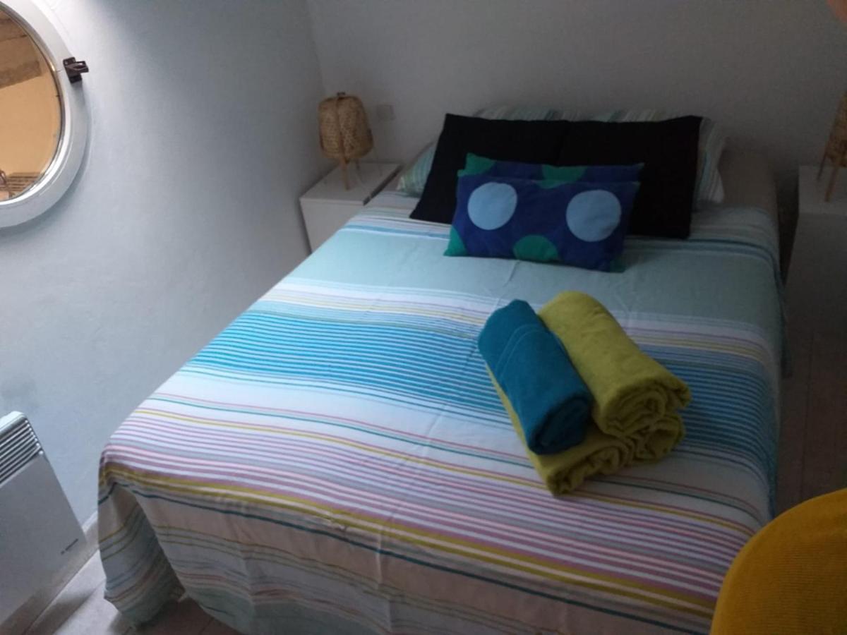 Duplex Des 13 Cantons Marseille Luaran gambar