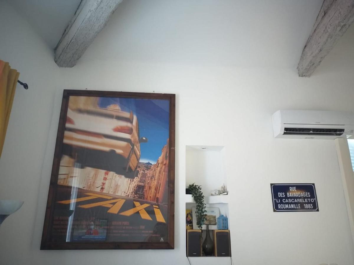 Duplex Des 13 Cantons Marseille Luaran gambar