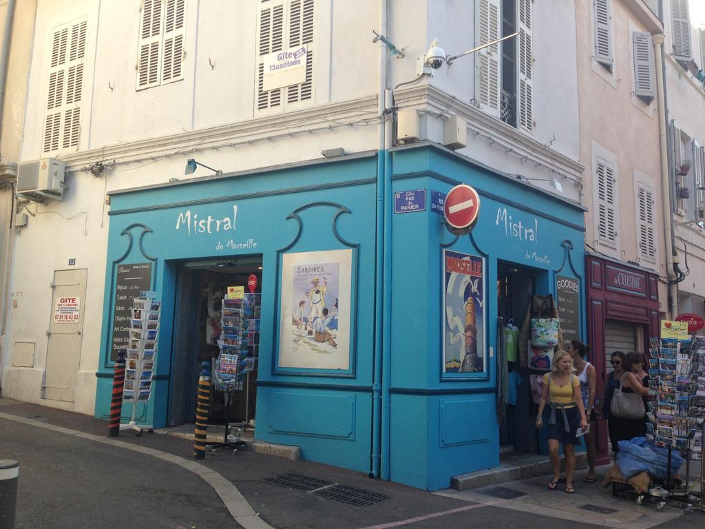 Duplex Des 13 Cantons Marseille Luaran gambar