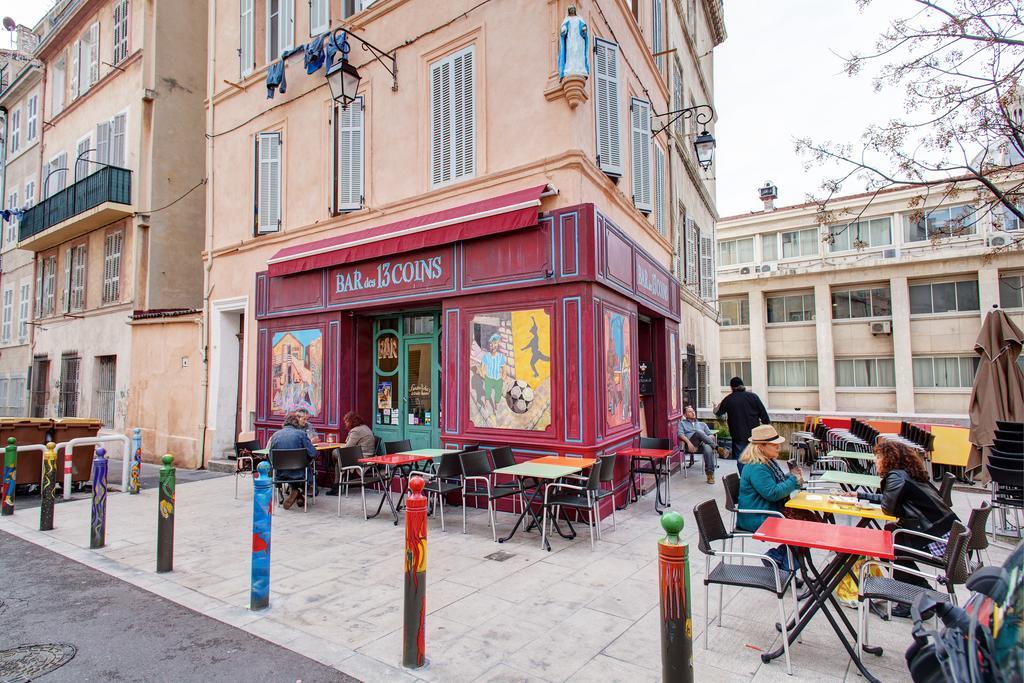 Duplex Des 13 Cantons Marseille Luaran gambar